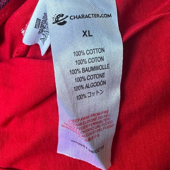 Captain Marvel women's red size XL t-shirt, Hero Vibes - Picture 5 of 5